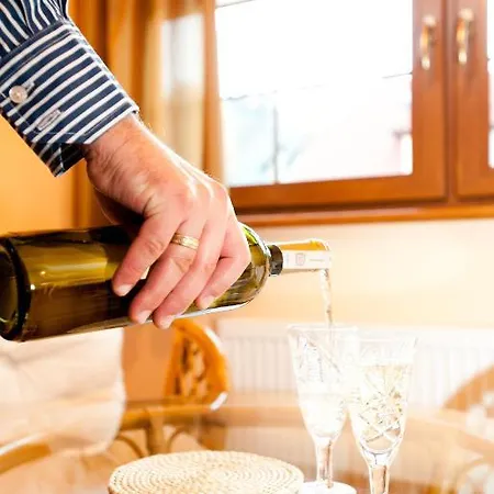 Ostoja ホームステイ *